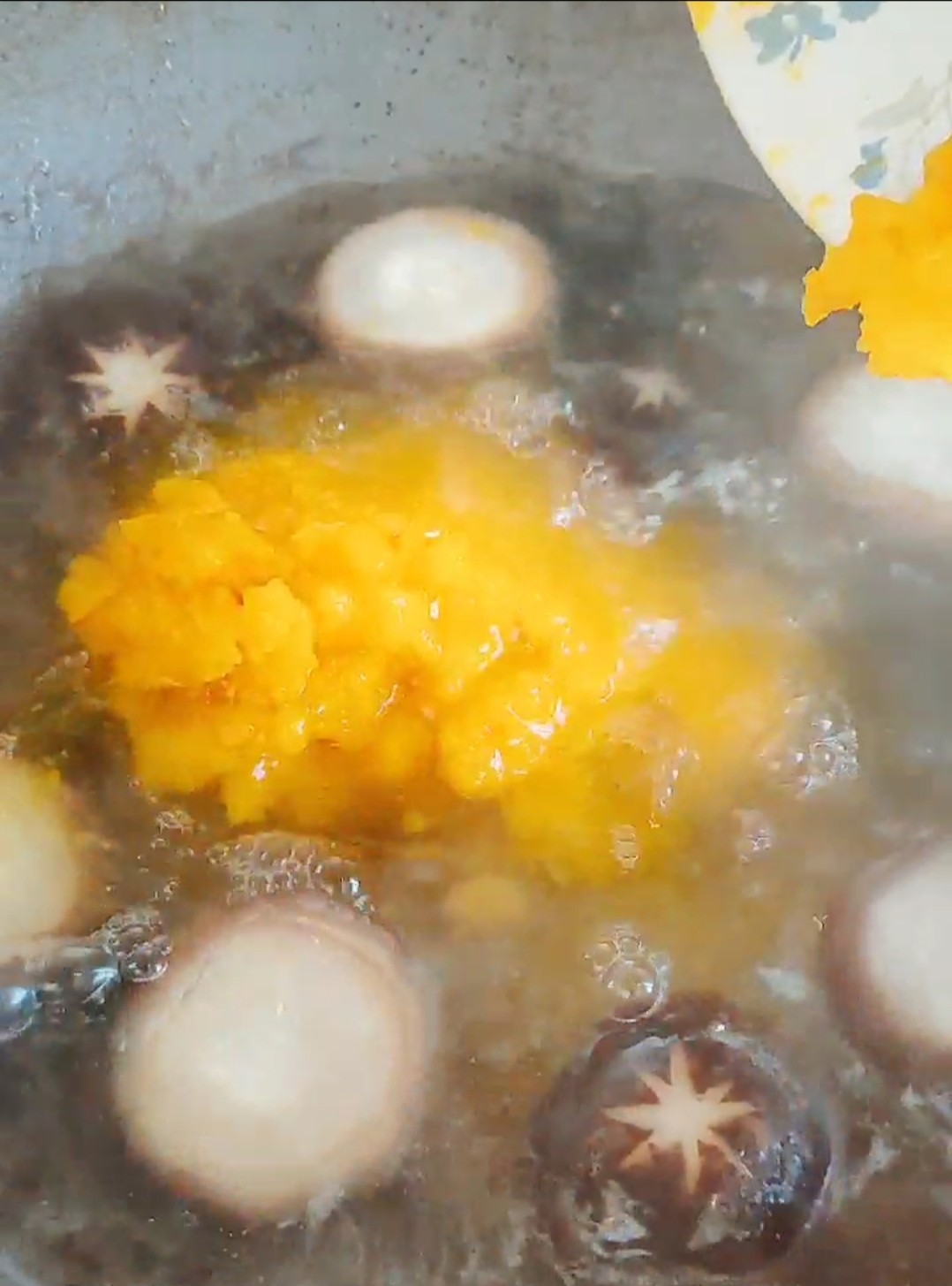 鮑魚(yú)撈飯的做法-咸鮮味煮菜譜-易網(wǎng)健康養(yǎng)生網(wǎng) 鮑魚(yú)撈飯的做法-咸鮮味煮菜譜