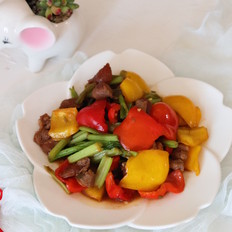 彩椒炒肉的做法-家常味炒菜譜