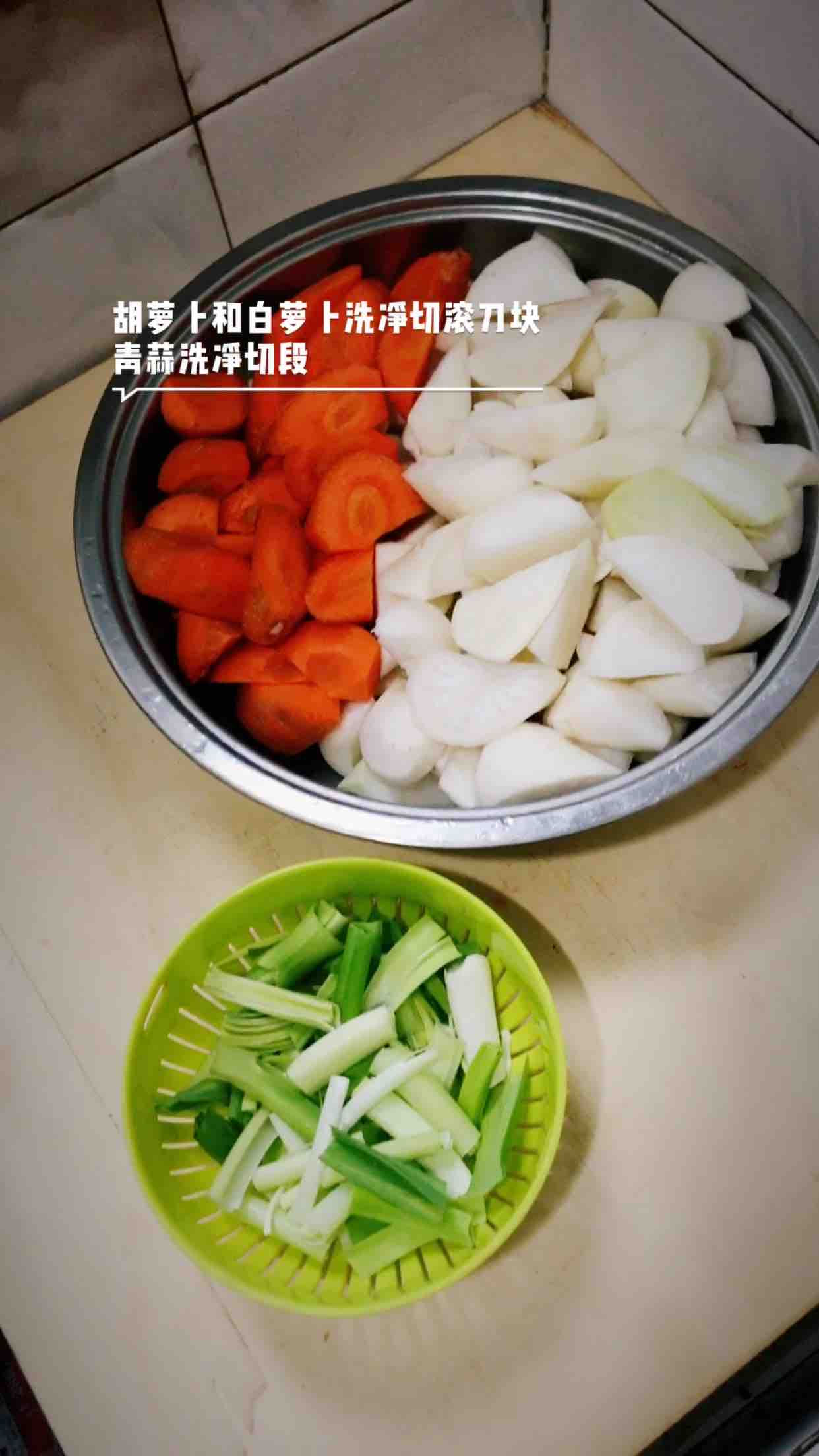 砂鍋燉牛腩的做法-香辣味燉菜譜-易網(wǎng)健康養(yǎng)生網(wǎng) 砂鍋燉牛腩的做法-香辣味燉菜譜