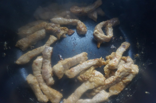 肉質酥嫩的秘訣在此,快手家常菜——酥嫩小炒肉的做法-咸鮮味炒菜譜-易網健康養生網 肉質酥嫩的秘訣在此,快手家常菜——酥嫩小炒肉的做法-咸鮮味炒菜譜