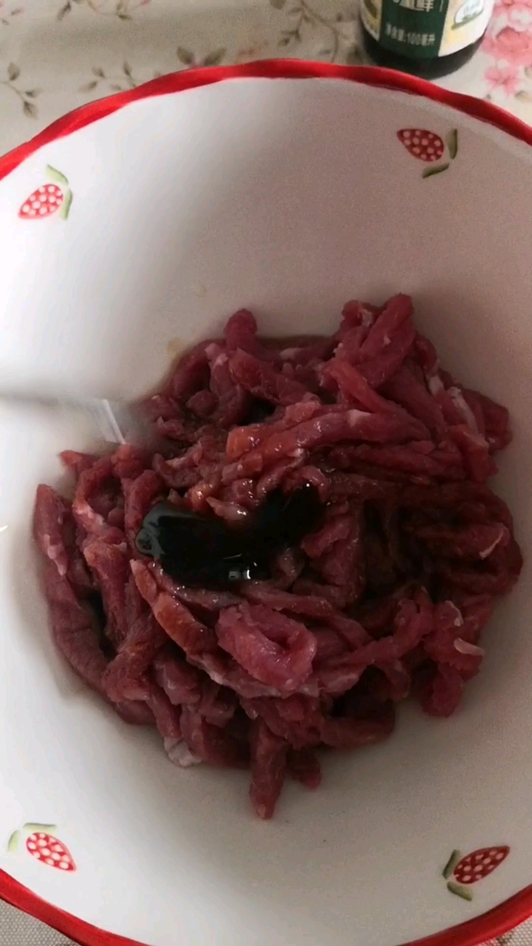 牛年大吉吃牛肉,牛氣沖天就是牛的做法-香辣味炒菜譜-易網(wǎng)<a href=http://www.jsjjzhkt.cn/ target=_blank class=infotextkey>健康養(yǎng)生</a>網(wǎng) 牛年大吉吃牛肉,牛氣沖天就是牛的做法-香辣味炒菜譜