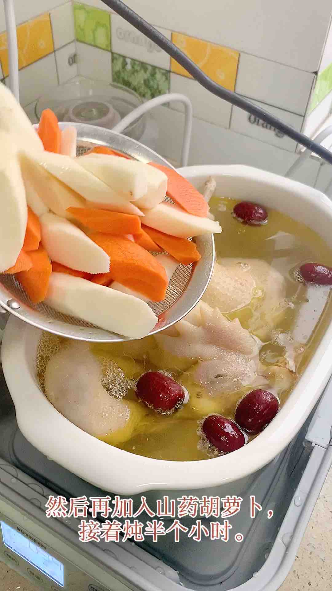 走山雞,這樣子鮮燉營養更豐富的做法-家常味燉菜譜-易網健康養生網 走山雞,這樣子鮮燉營養更豐富的做法-家常味燉菜譜