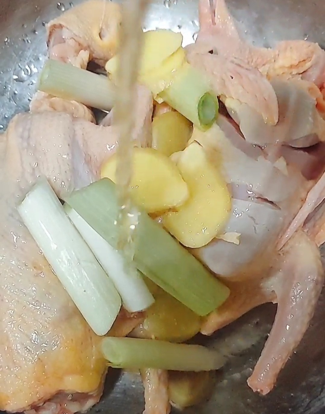 烤乳鴿的做法-家常味烤菜譜