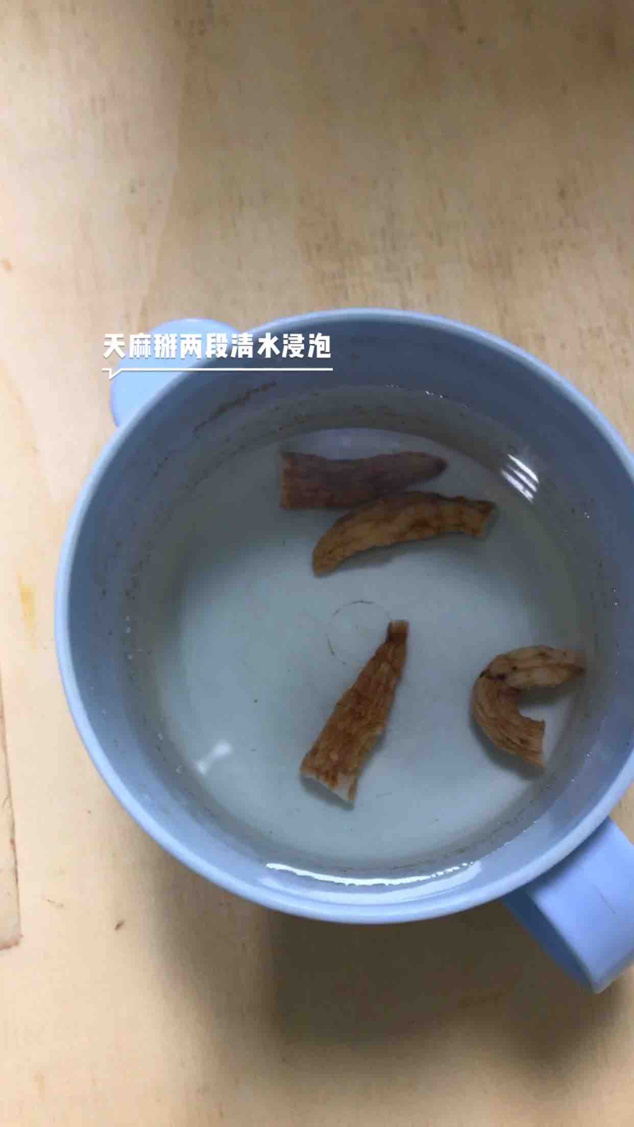 山藥天麻燉柴雞的做法-家常味燉菜譜