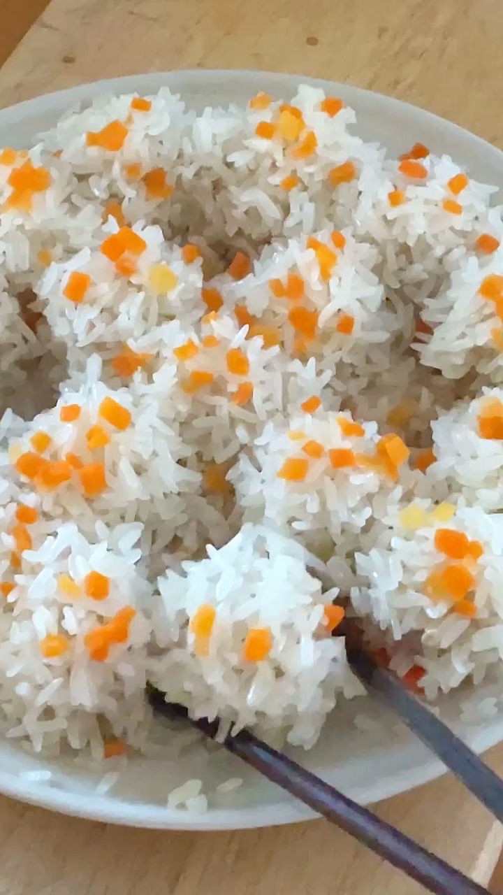 珍珠丸子的做法-家常味蒸菜譜