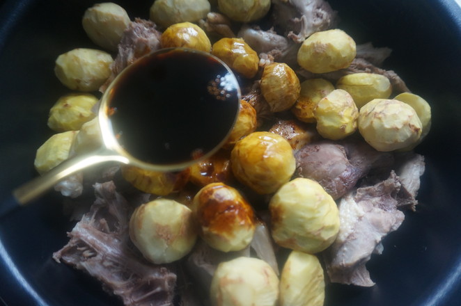 年菜必不可少の栗子燒板鴨,新的一年事業順心就吃它的做法-咸鮮味燉菜譜-易網健康養生網 年菜必不可少の栗子燒板鴨,新的一年事業順心就吃它的做法-咸鮮味燉菜譜