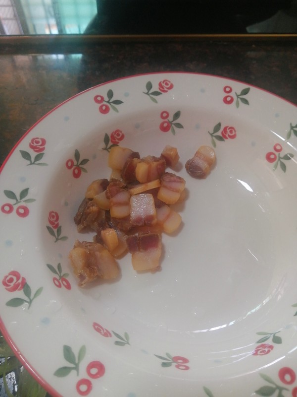 簡簡單單也不失美味~~臘肉炒西芹的做法-家常味炒菜譜-易網<a href=http://www.jsjjzhkt.cn/ target=_blank class=infotextkey>健康養生</a>網 簡簡單單也不失美味~~臘肉炒西芹的做法-家常味炒菜譜