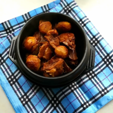 年菜必不可少の栗子燒板鴨，新的一年事業順心就吃它的做法-咸鮮味燉菜譜