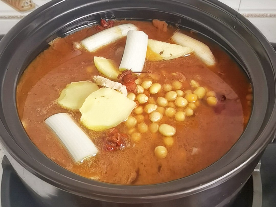 腐乳豬蹄-滿滿的膠原蛋白,軟糯不油膩,入口即化的做法-咸鮮味燉菜譜-易網健康養生網 腐乳豬蹄-滿滿的膠原蛋白,軟糯不油膩,入口即化的做法-咸鮮味燉菜譜