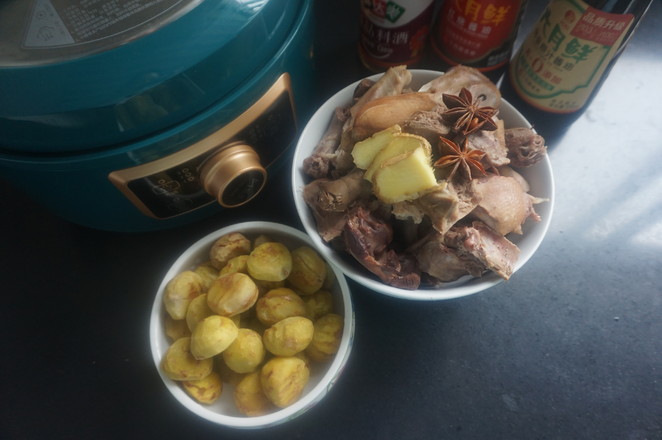 年菜必不可少の栗子燒板鴨,新的一年事業順心就吃它的做法-咸鮮味燉菜譜-易網<a href=http://www.jsjjzhkt.cn/ target=_blank class=infotextkey>健康養生</a>網 年菜必不可少の栗子燒板鴨,新的一年事業順心就吃它的做法-咸鮮味燉菜譜