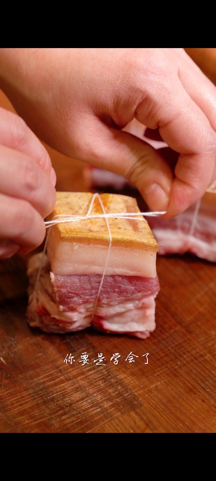 傳統名菜東坡肉，妥妥的硬菜！的做法-甜味燉菜譜