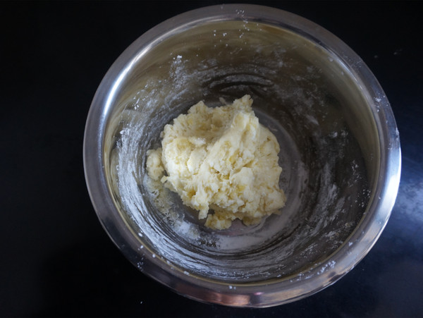 薺菜炒土豆疙瘩的做法-家常味炒菜譜