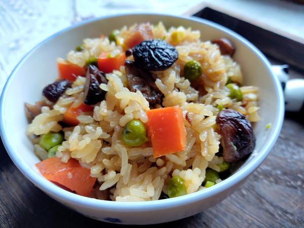 電飯煲臘肉燜飯的做法-其它口味煮菜譜