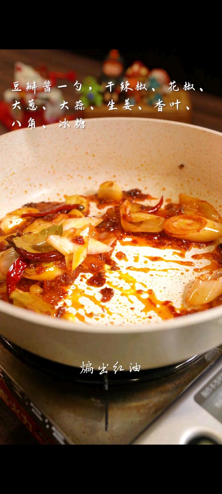 三步教你做出漂亮的虎皮雞爪！一抿就化的做法-香辣味燜菜譜