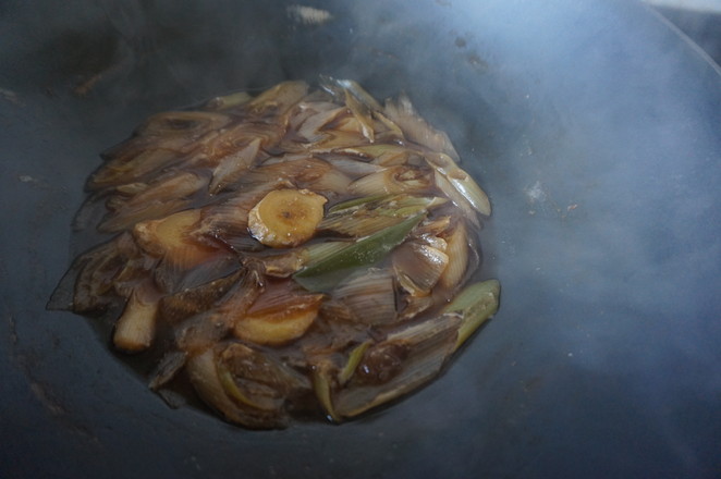 不用煎烤炸也可以做出美味的鯧魚的做法-家常味燒菜譜