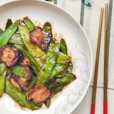 荷蘭豆炒臘肉的做法-咸鮮味炒菜譜