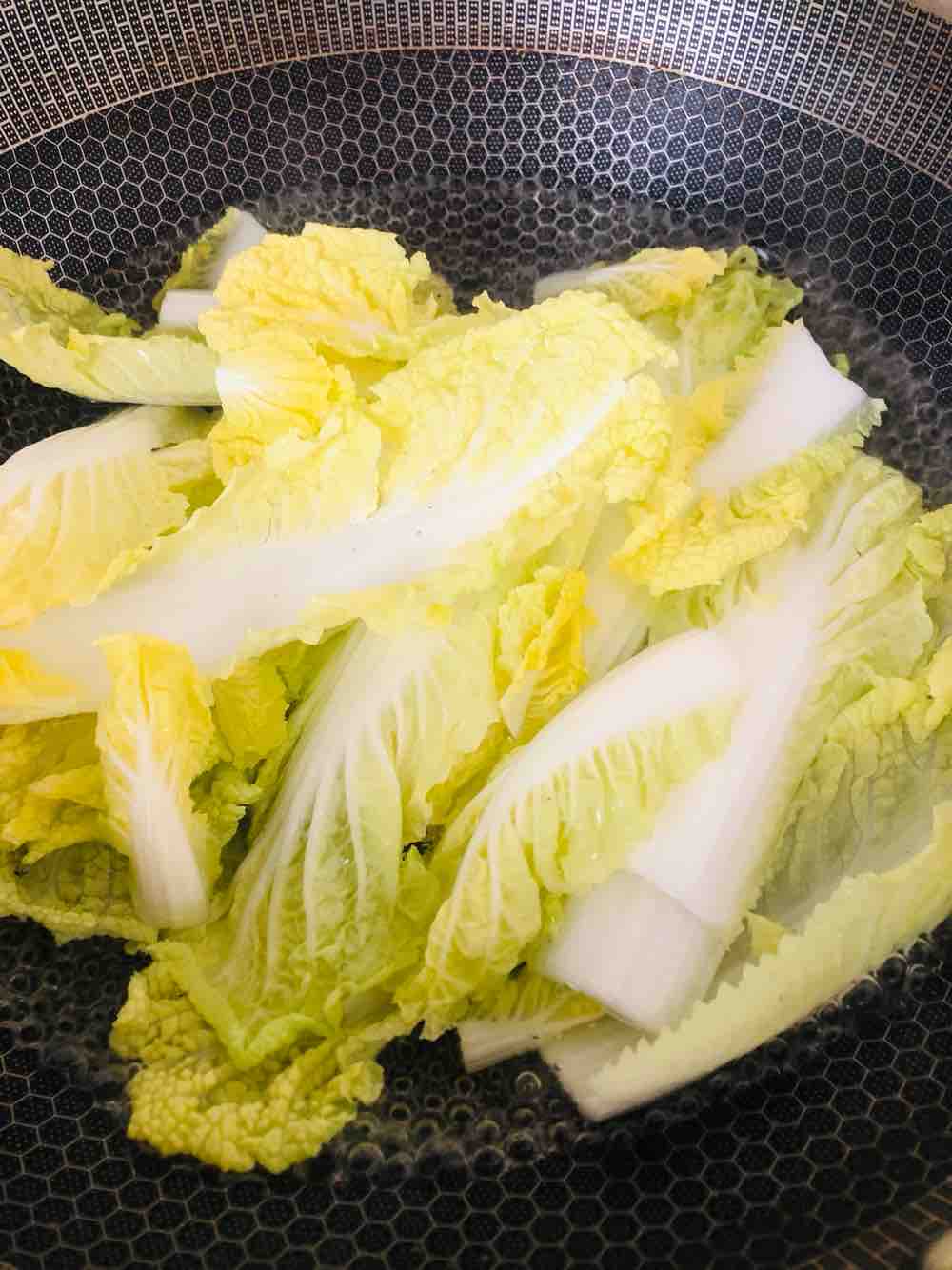 咸肉蒸娃娃菜的做法-家常味蒸菜譜