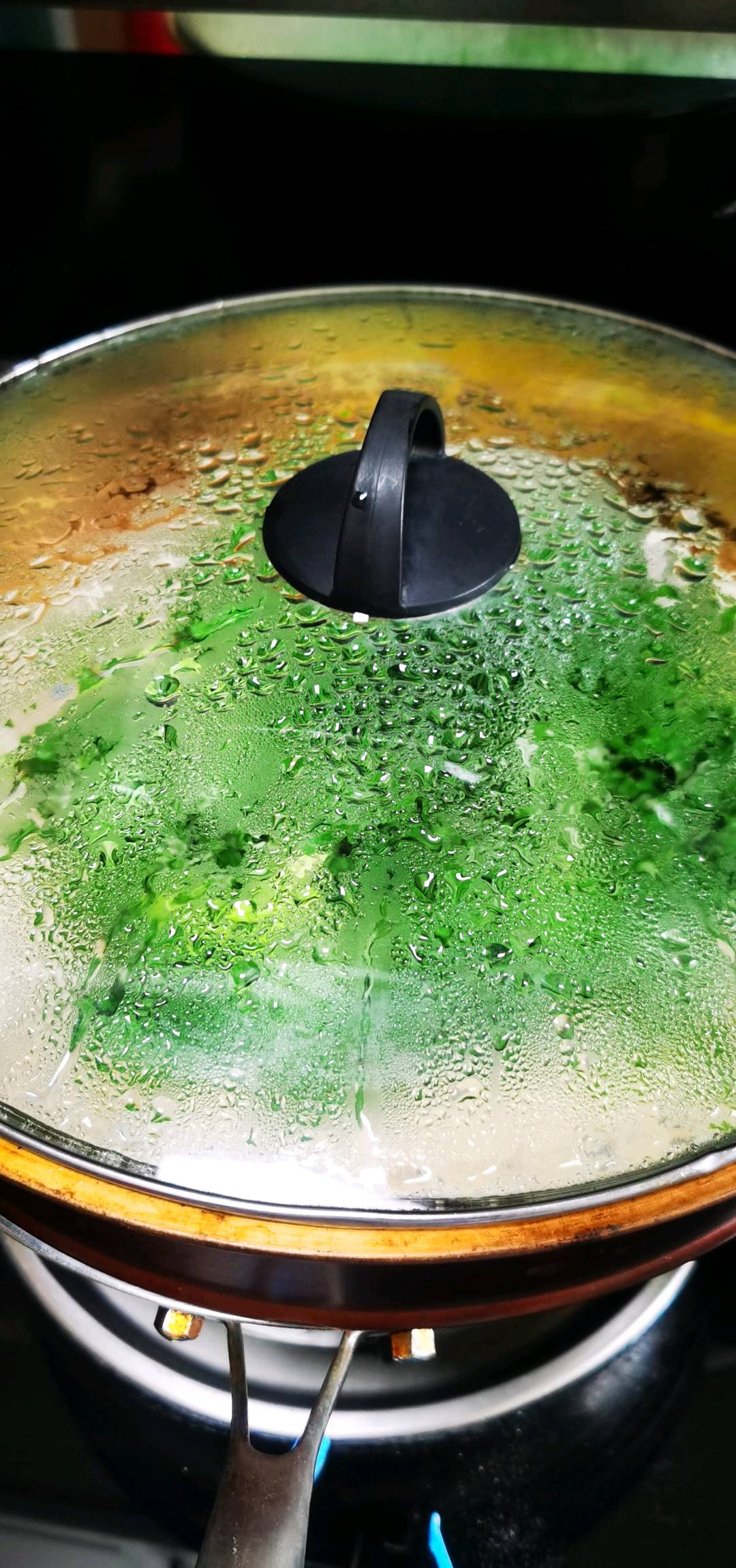 蒸芹菜葉的做法-咸鮮味蒸菜譜