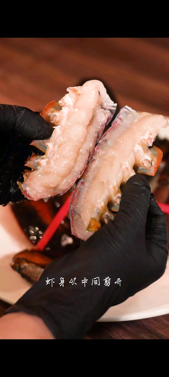 今日份海鮮大餐，淺淺做個波士頓龍蝦的做法-咸鮮味蒸菜譜