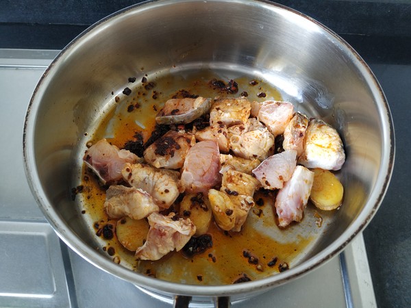 麻辣魚塊的做法-麻辣味炒菜譜