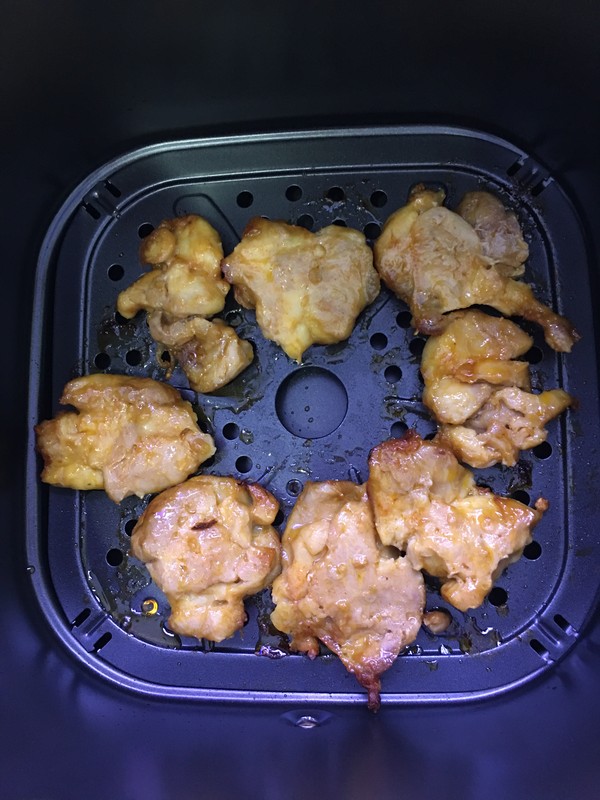 空氣炸鍋版烤雞腿的做法-家常味烤菜譜