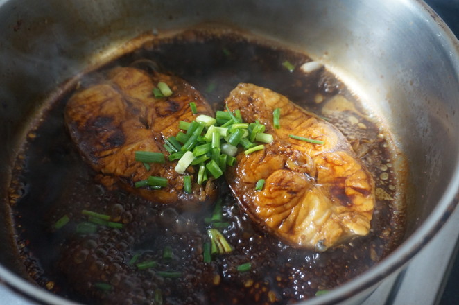 濃油赤醬紅燒魚的做法-家常味燒菜譜