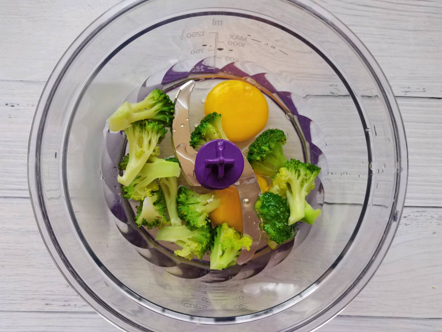 西蘭花蒸糕的做法-家常味煮菜譜