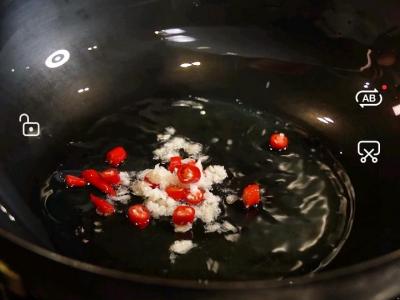 經(jīng)典川菜毛血旺，應(yīng)該沒(méi)人不愛(ài)吧的做法-香辣味煮菜譜