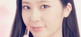  嘟嘴賣萌?麻煩先把唇部保養好再說 