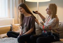 女性頭發掉的厲害怎么辦?快學護理方法