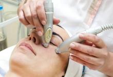 松弛型眼袋做激光好嗎?來看看就知道了