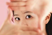 眼部的眼角皺紋怎么去除？