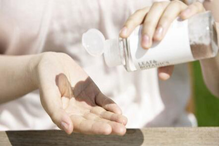 甘油是什么?對肌膚竟然有如此多的好處 甘油是什么?對肌膚竟然有如此多的好處