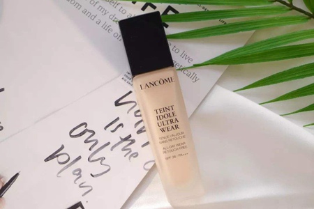 粉底液排行榜,雅詩(shī)蘭黛、蘭蔻到底哪家強(qiáng)-易網(wǎng)健康養(yǎng)生網(wǎng) 粉底液排行榜,雅詩(shī)蘭黛、蘭蔻到底哪家強(qiáng)