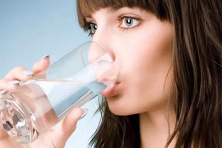 女性皮膚粗糙、干燥怎么辦，四個小方法養出緊致肌膚