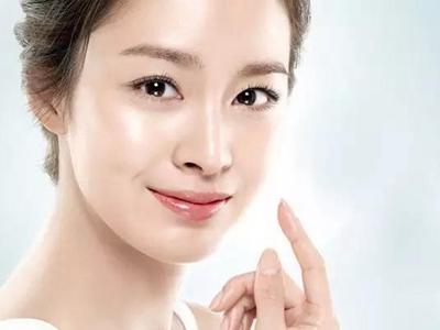 女性皮膚粗糙、干燥怎么辦,四個小方法養(yǎng)出緊致肌膚