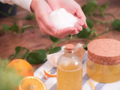 女生護(hù)膚如何去黑頭,毛孔粗大的收縮方法