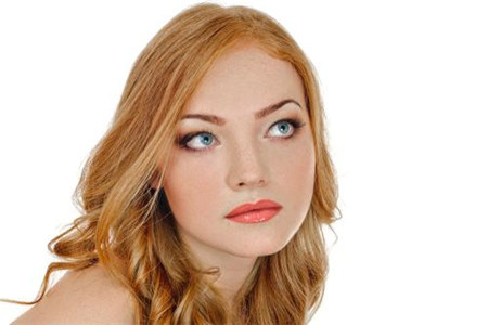 睡前給肌膚保濕護理的機會,夜間護膚步驟關鍵性強-易網<a href=http://www.jsjjzhkt.cn/ target=_blank class=infotextkey>健康養生</a>網 睡前給肌膚保濕護理的機會,夜間護膚步驟關鍵性強