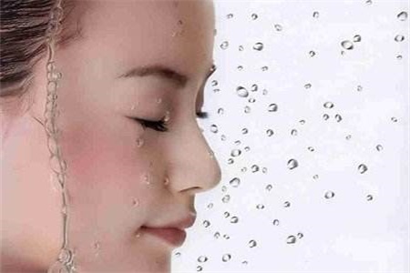 女性得了濕疹怎么辦?濕疹如何治療吃什么藥要知道-易網健康養生網 女性得了濕疹怎么辦?濕疹如何治療吃什么藥要知道