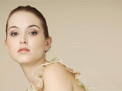 肌膚長痘頻發,三大要點兩大步驟讓祛痘方法更簡單