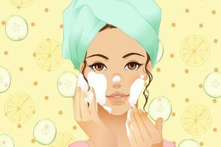 女性美白肌膚的祛斑小妙招,減少黑色素沉淀的4個方法-易網健康<a href=http://www.jsjjzhkt.cn/jkys/ target=_blank class=infotextkey>養生</a>網 女性美白肌膚的祛斑小妙招,減少黑色素沉淀的4個方法