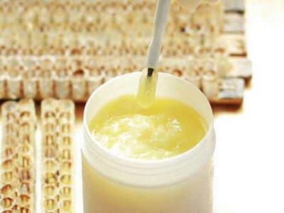 蜂王漿美容功效祛黃褐斑,使用需要注意的副作用