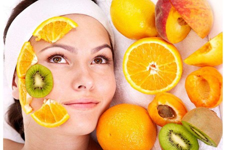 女生臉部美白的小方法,快速趕走黑色素斑點-易網<a href=http://www.jsjjzhkt.cn/ target=_blank class=infotextkey>健康養生</a>網 女生臉部美白的小方法,快速趕走黑色素斑點