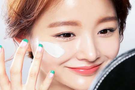 維生素e的去痘印方法,女生去除色斑的四個使用技巧-易網<a href=http://www.jsjjzhkt.cn/ target=_blank class=infotextkey>健康養生</a>網 維生素e的去痘印方法,女生去除色斑的四個使用技巧