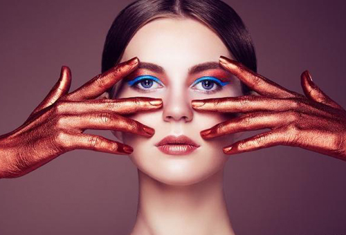 對抗毛孔粗大問題 需從這3點入手!-易網(wǎng)健康<a href=http://www.jsjjzhkt.cn/jkys/ target=_blank class=infotextkey>養(yǎng)生</a>網(wǎng) 對抗毛孔粗大問題 需從這3點入手!