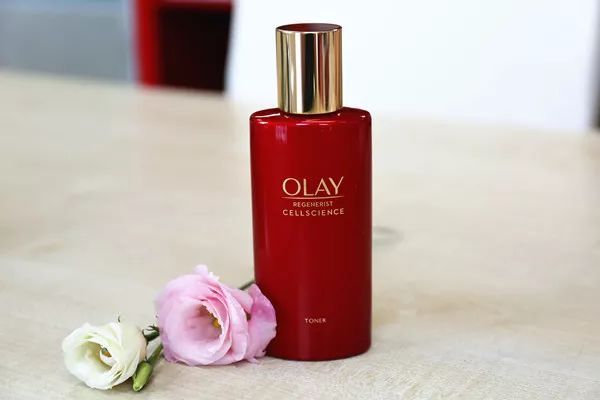 OLAY小紅彈好用嗎?為什么好用?-易網<a href=http://www.jsjjzhkt.cn/ target=_blank class=infotextkey>健康養生</a>網 OLAY小紅彈好用嗎?為什么好用?