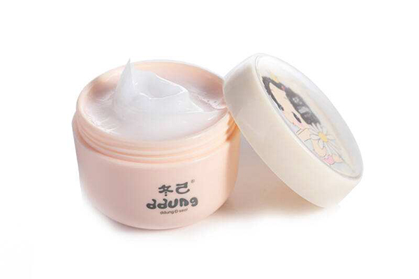 艾珂薇n4面霜怎么樣?效果如何?-易網<a href=http://www.jsjjzhkt.cn/ target=_blank class=infotextkey>健康養生</a>網 艾珂薇n4面霜怎么樣?效果如何?