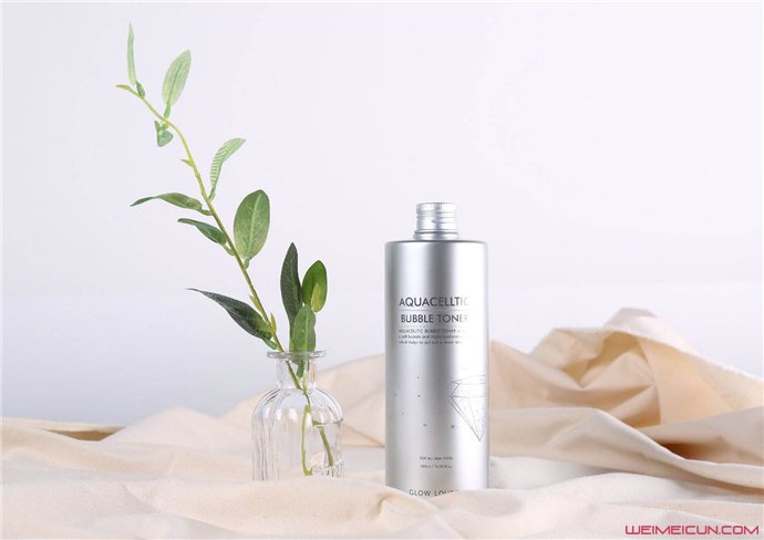 爽膚水和柔膚水的區(qū)別是什么 達人告訴兩者主要區(qū)別在這-易網(wǎng)健康<a href=http://www.jsjjzhkt.cn/jkys/ target=_blank class=infotextkey>養(yǎng)生</a>網(wǎng) 爽膚水和柔膚水的區(qū)別是什么 達人告訴兩者主要區(qū)別在這