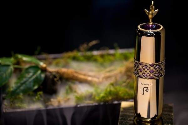 精華液的正確使用順序是什么?具體如何使用?-易網健康<a href=http://www.jsjjzhkt.cn/jkys/ target=_blank class=infotextkey>養生</a>網 精華液的正確使用順序是什么?具體如何使用?