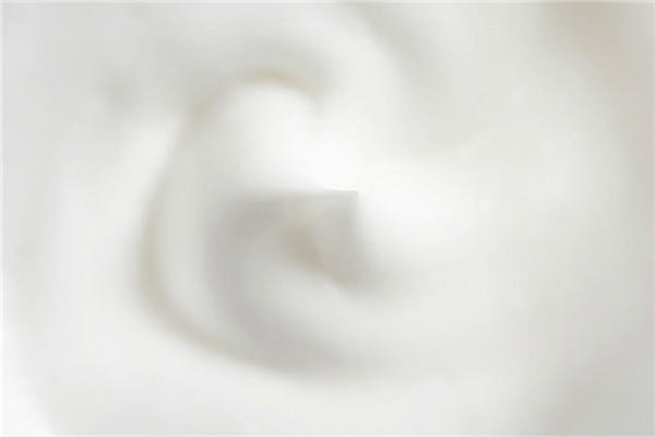 洗面奶洗完臉很緊繃怎么辦?有哪些注意事項?